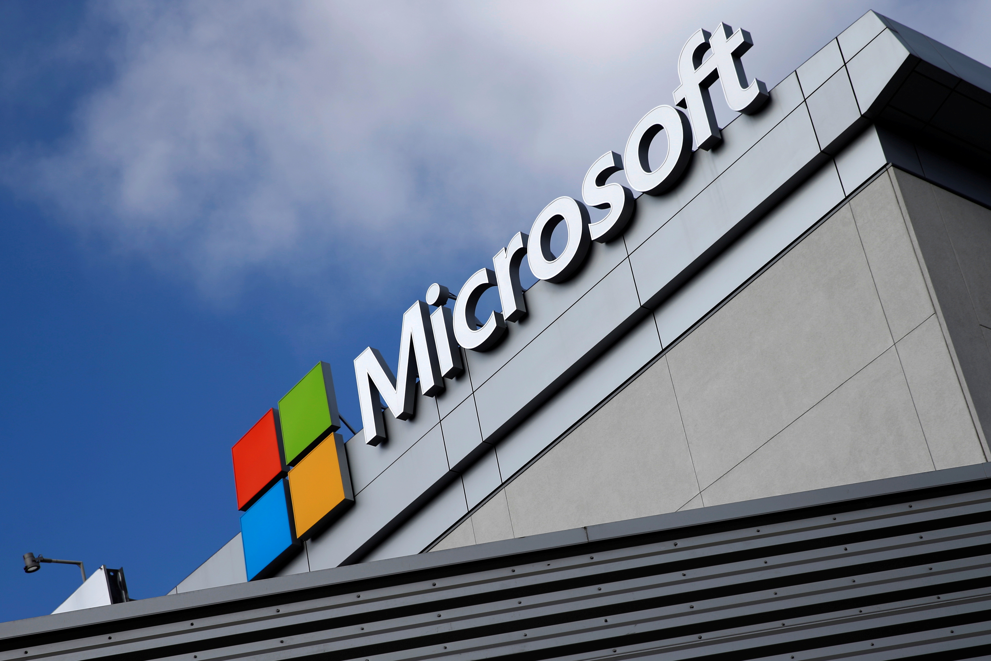 Revolutionizing Communication: Cboard Receives Microsoft AI for Accessibility Grant